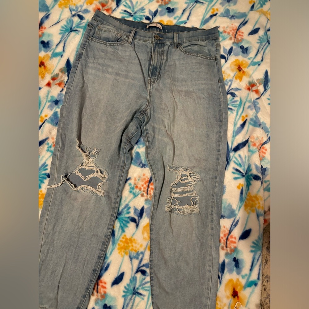 mom jeans